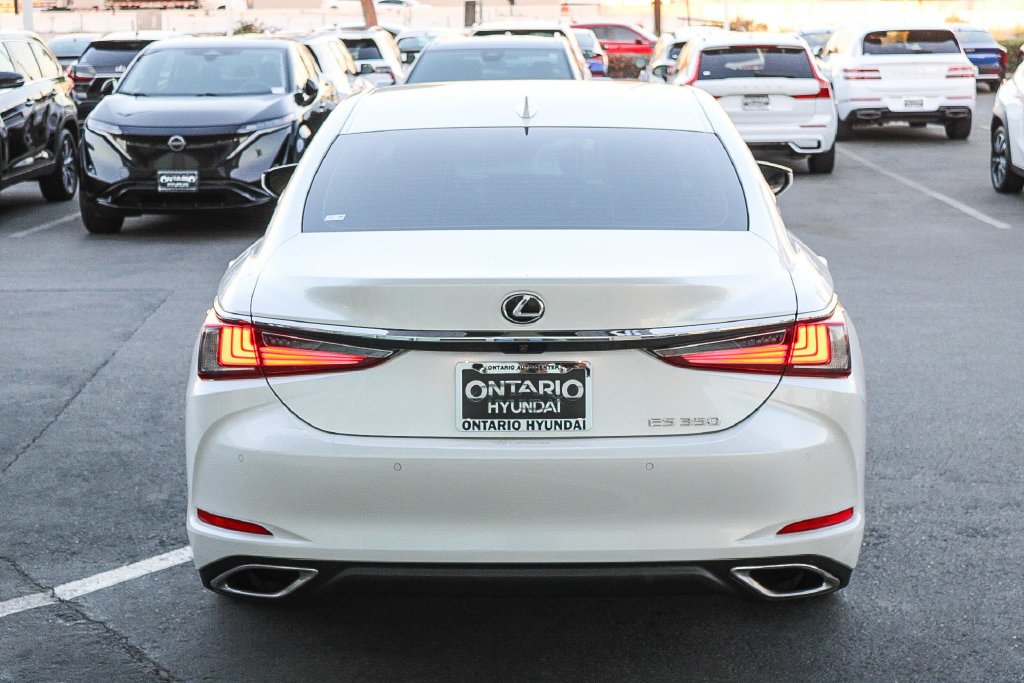 2019 Lexus ES 350 - Photo 7