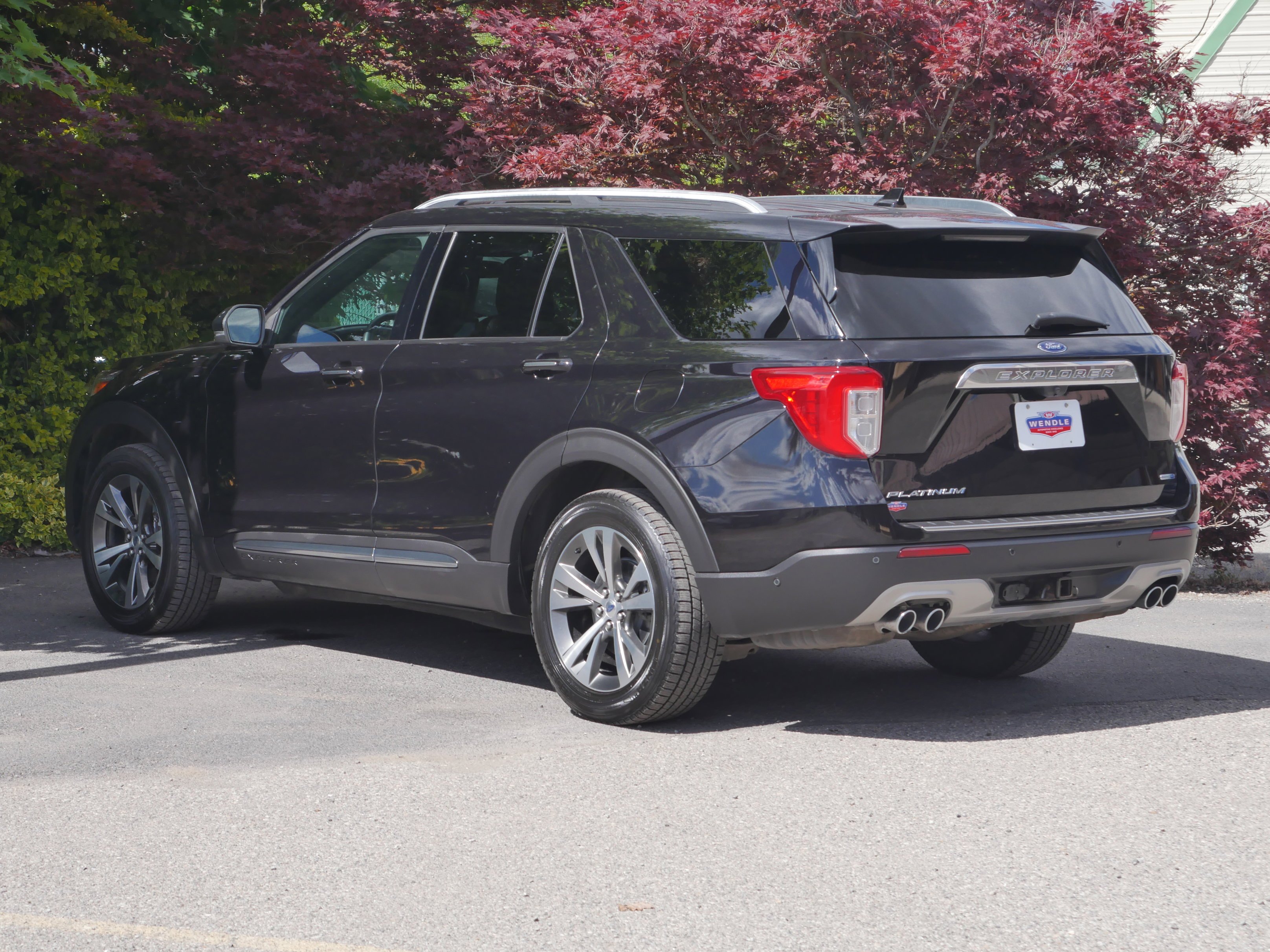 Certified Used 2020 Black Metallic Ford Platinum image 18