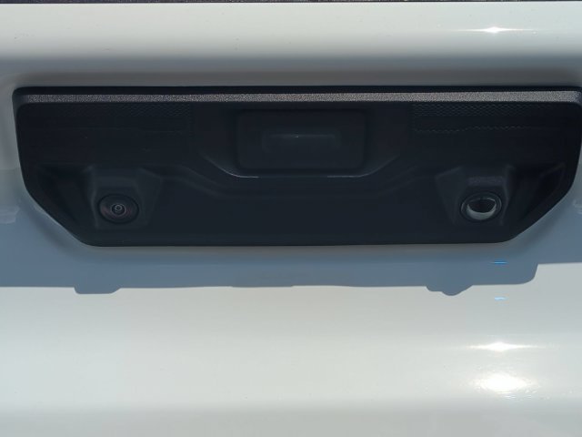 Used 2026 Summit White Chevrolet LT Trail Boss image 29