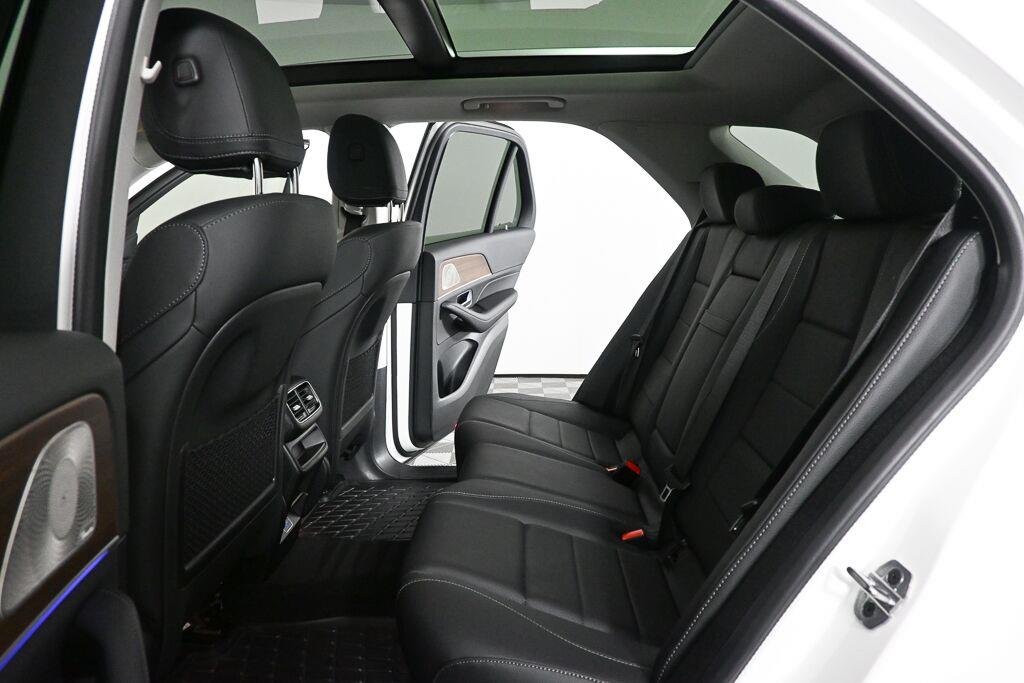 Certified Used 2025 Polar White Mercedes-Benz GLE 350 image 19