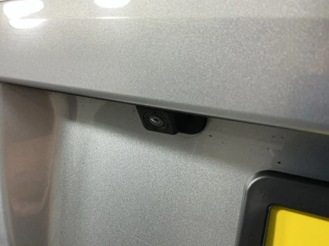 Used 2014 Silver Subaru 2.5i image 9