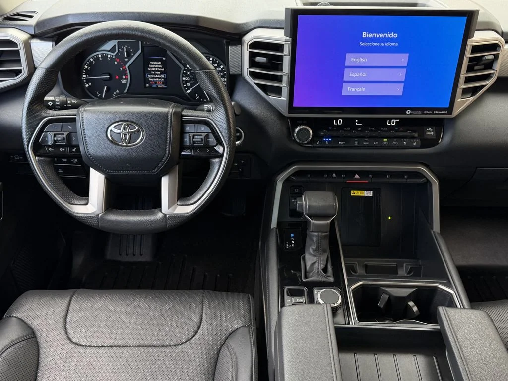 Used 2023  Toyota Limited image 13