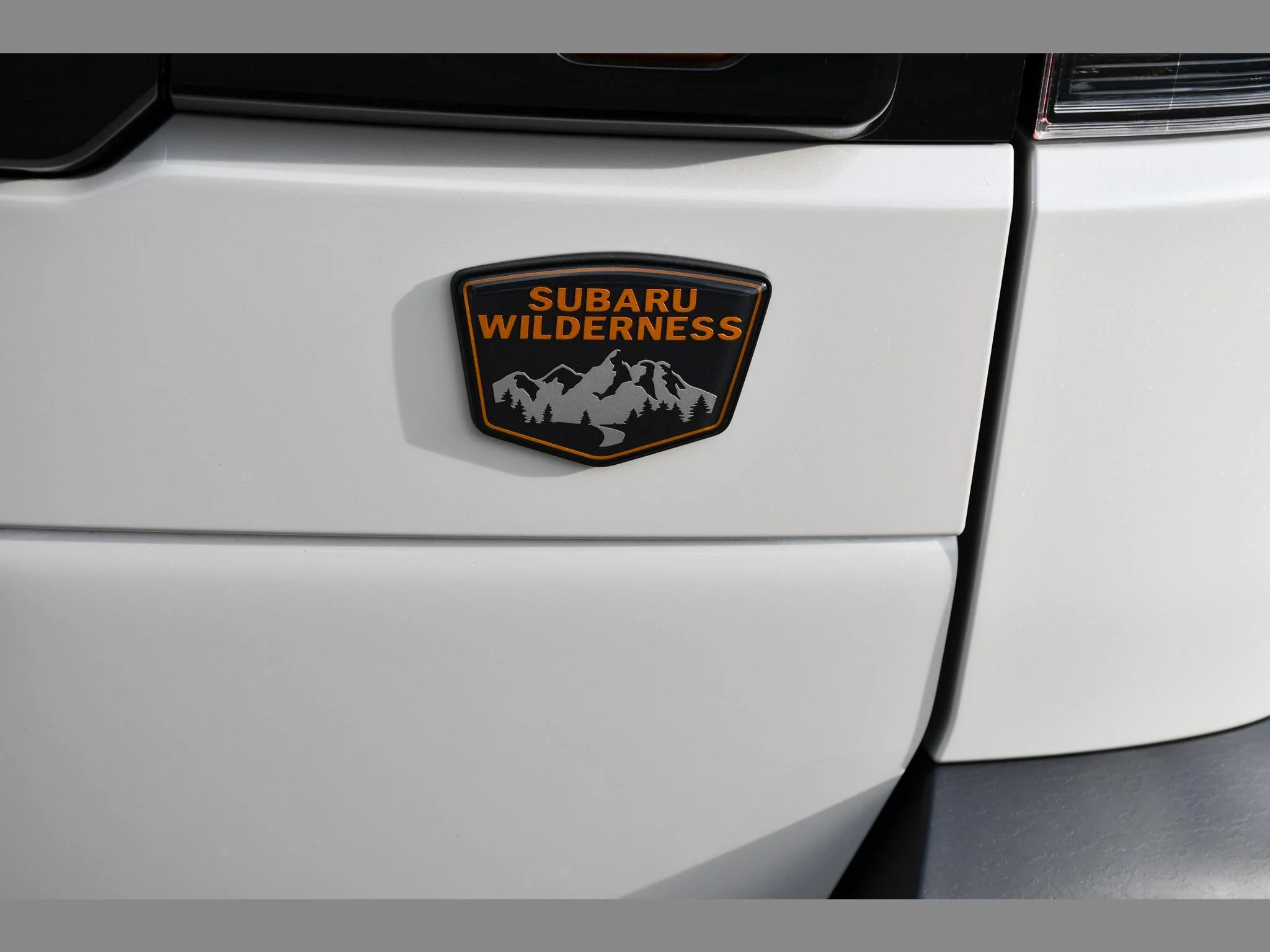 New 2026 CRYSTAL WHITE PEARL Subaru Wilderness image 26