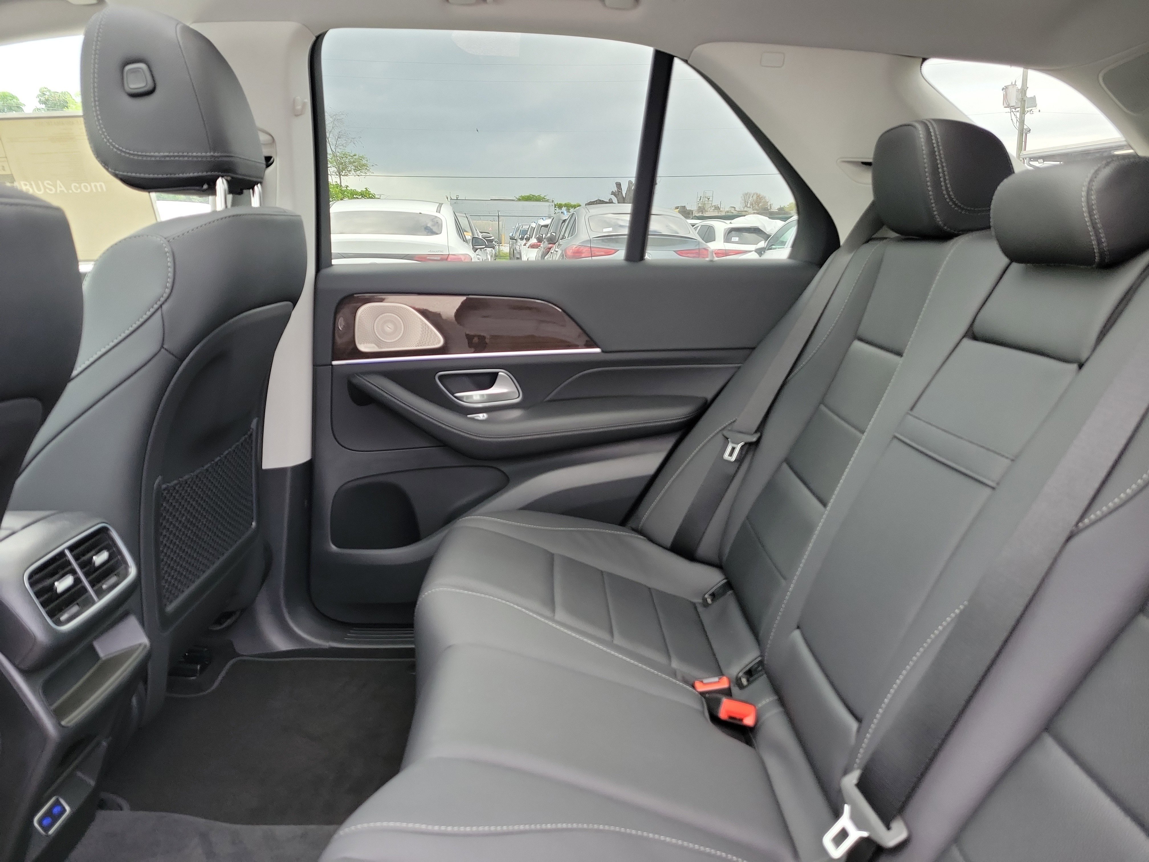 2026 Mercedes-Benz GLE GLE450 - Photo 44