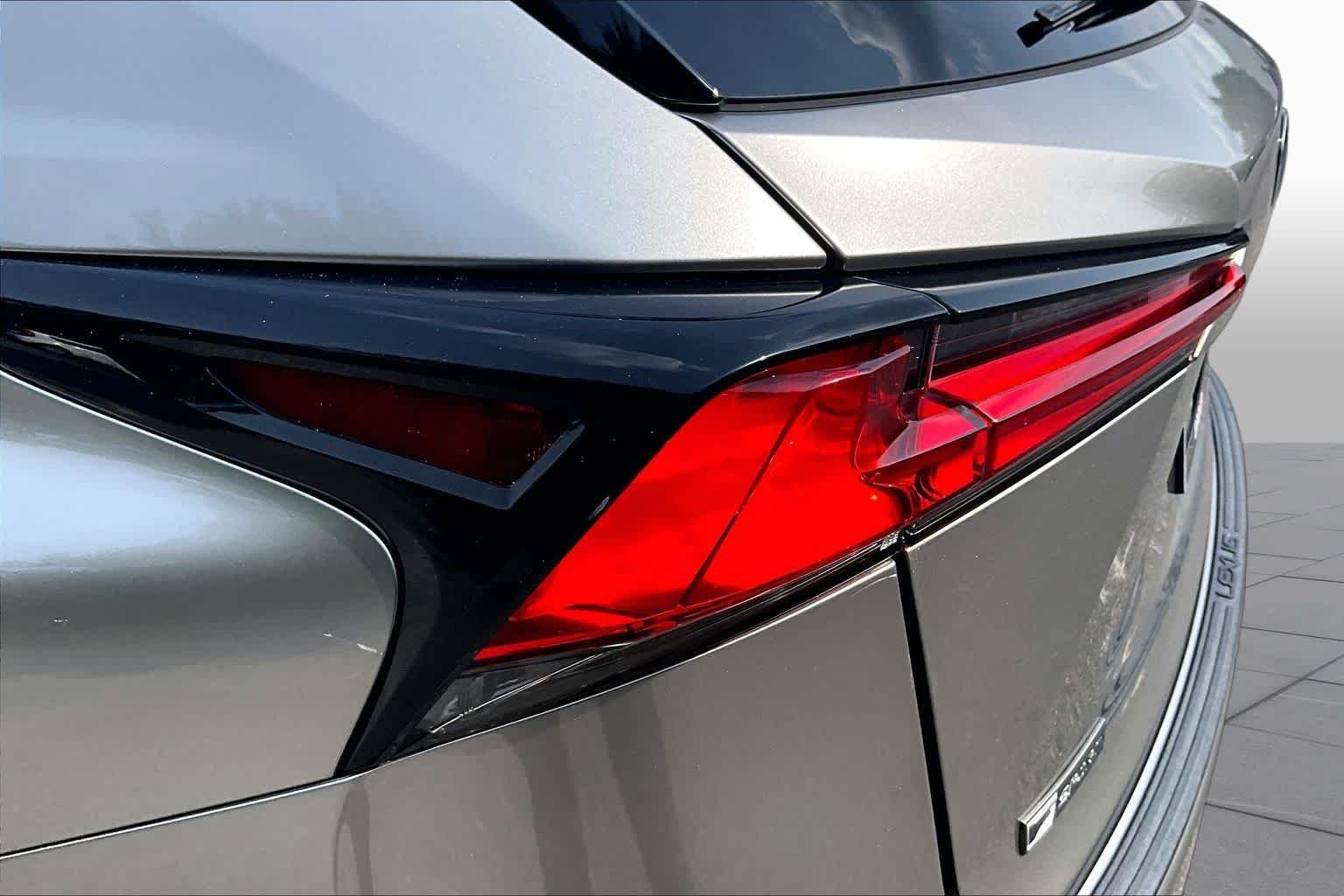 Used 2021 Atomic Silver Lexus F SPORT image 28