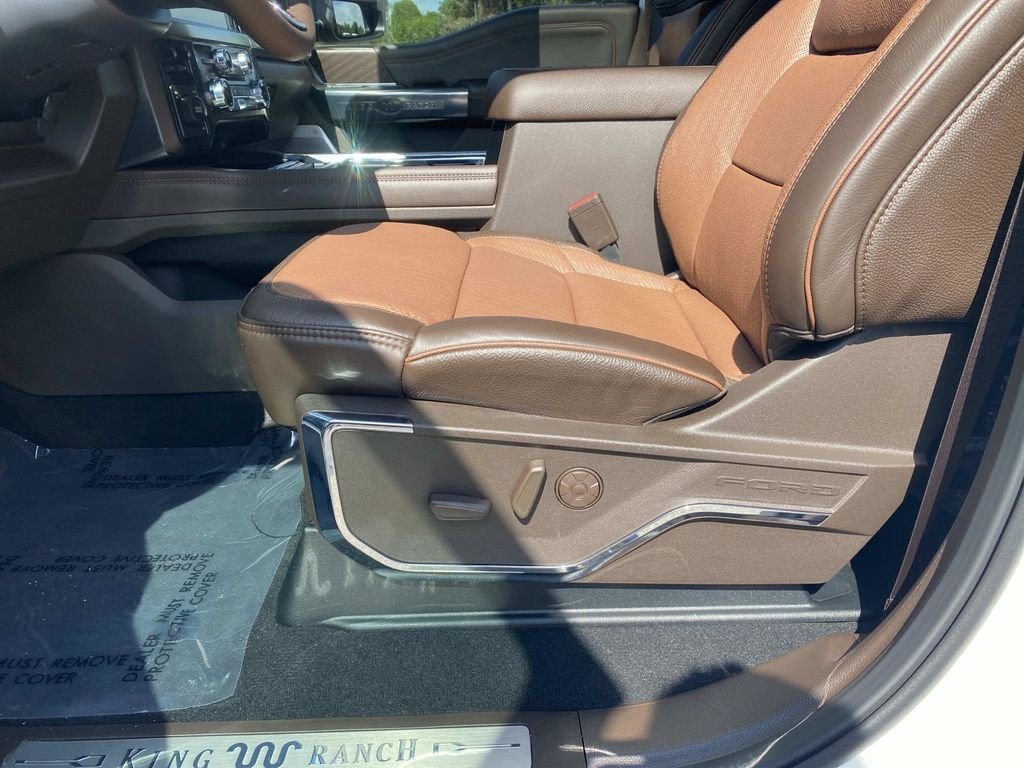 New 2026 Star White Metallic Tri-Coat Ford F-350® King Ranch® image 13