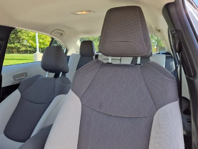 Certified Used 2022 White Toyota LE image 15