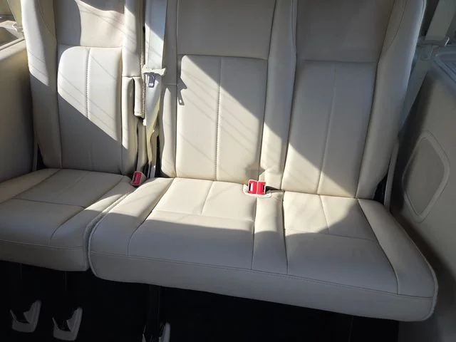 Used 2017 White Ford Limited image 8