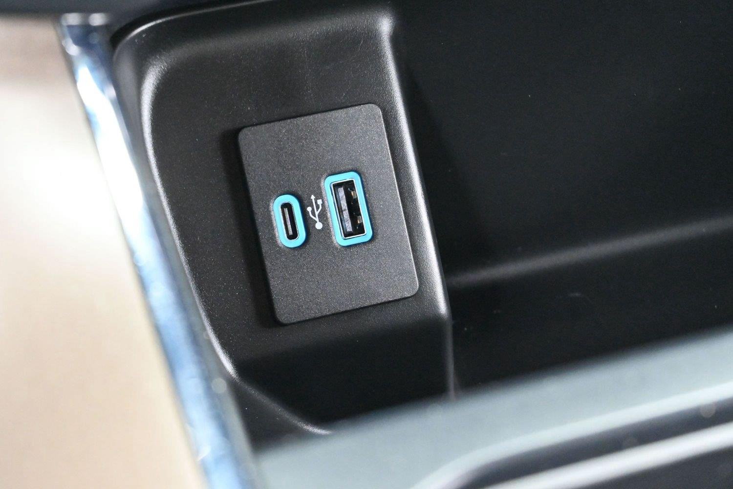 Used 2024 Agate Black Ford STX image 25