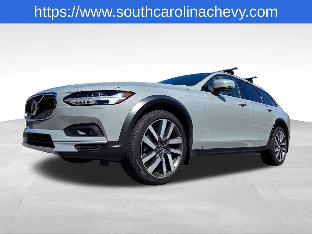 Used 2025 Gray Volvo Plus, B6 AWD Gas (mild hybrid) image 39