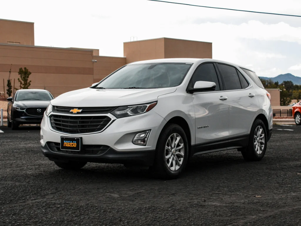 Used 2018 Iridescent Pearl Tricoat Chevrolet LT image 1