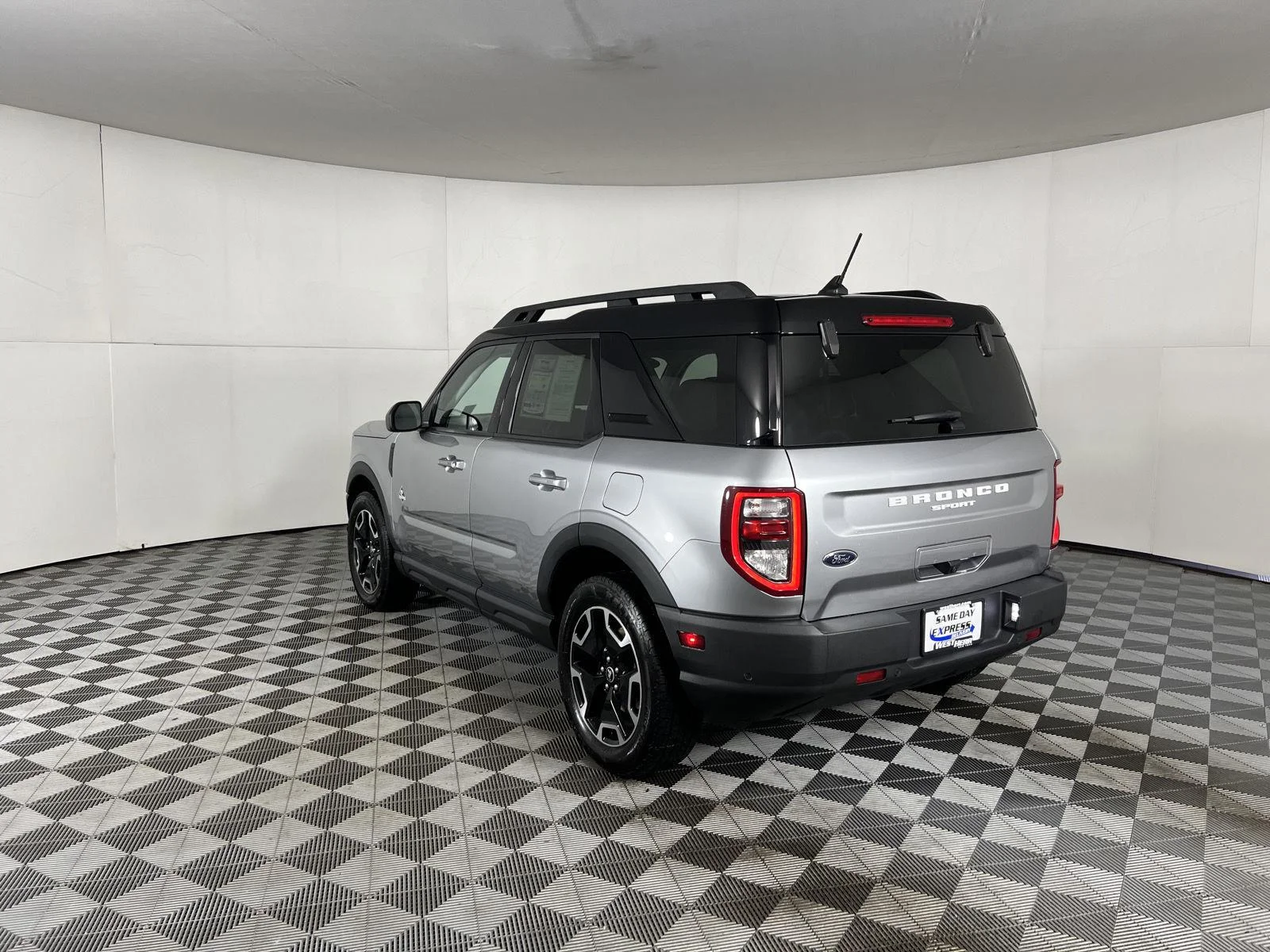 Used 2023 Gy Ford Outer Banks image 21