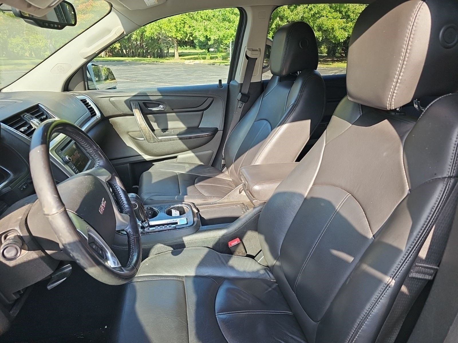 Used 2017 Quicksilver Metallic GMC Limited image 17