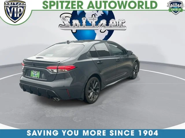 Used 2023  Toyota SE image 9