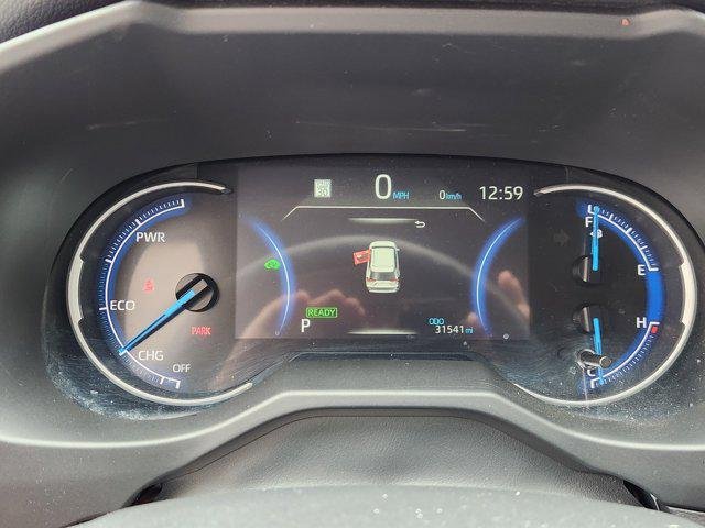 Certified Used 2025 MAGNETIC GRAY MET. Toyota  image 13