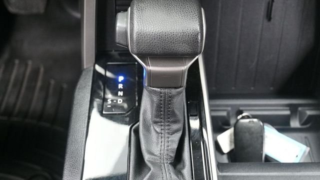 Used 2022 Black Toyota SR5 image 26