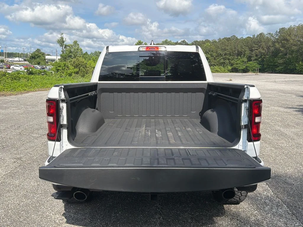 New 2026 Bright White Clear-Coat Exterior Paint RAM Laramie image 21