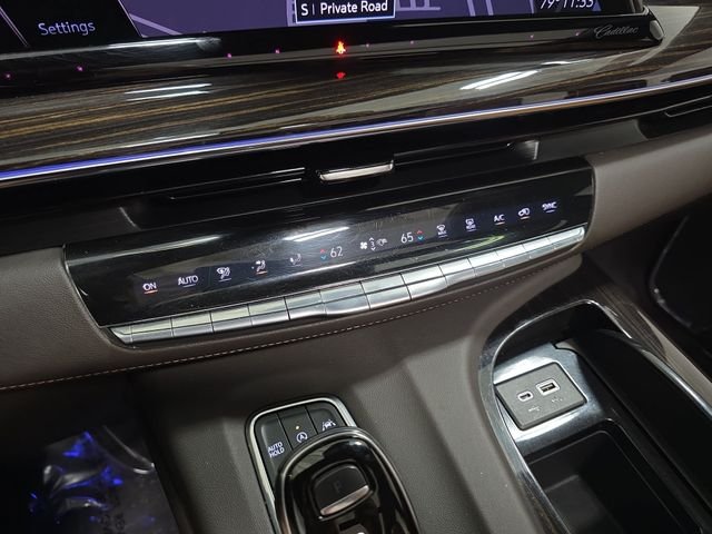 Used 2021 White Cadillac Sport image 24
