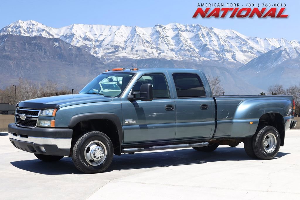 2007 Chevrolet Silverado HD LT1 4WD Crew Cab LWB SRW's photo