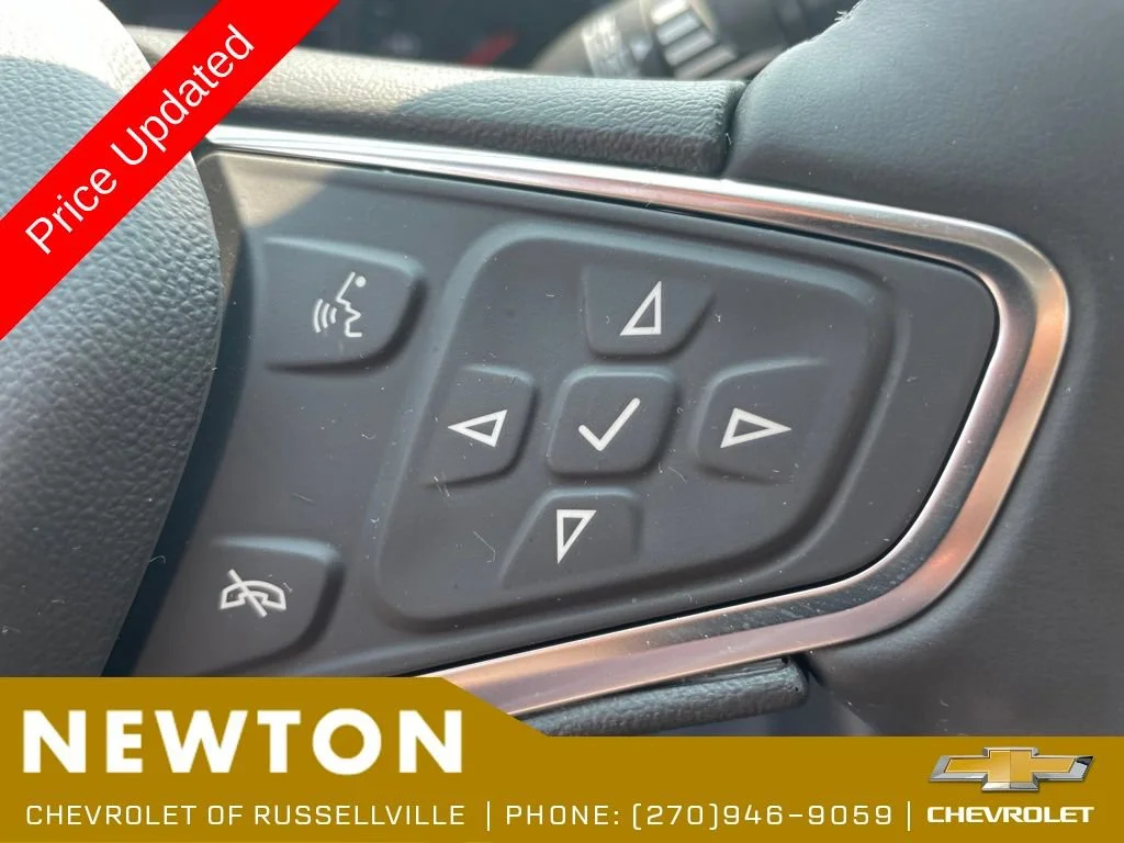 Used 2025 Mosaic Black Metallic Chevrolet RS image 14