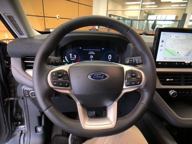 New 2026 Carbonized Gray Metallic Ford Active image 13