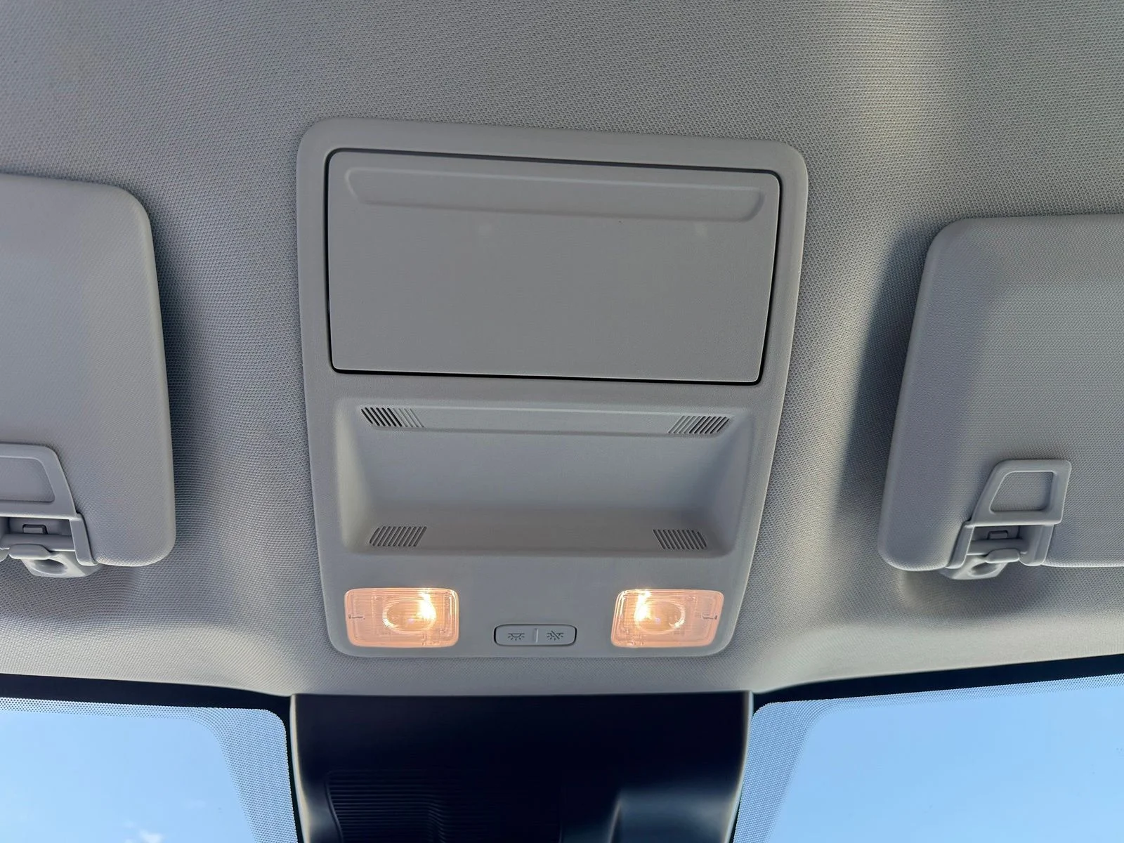 Used 2025 Gray Ford XLT image 24