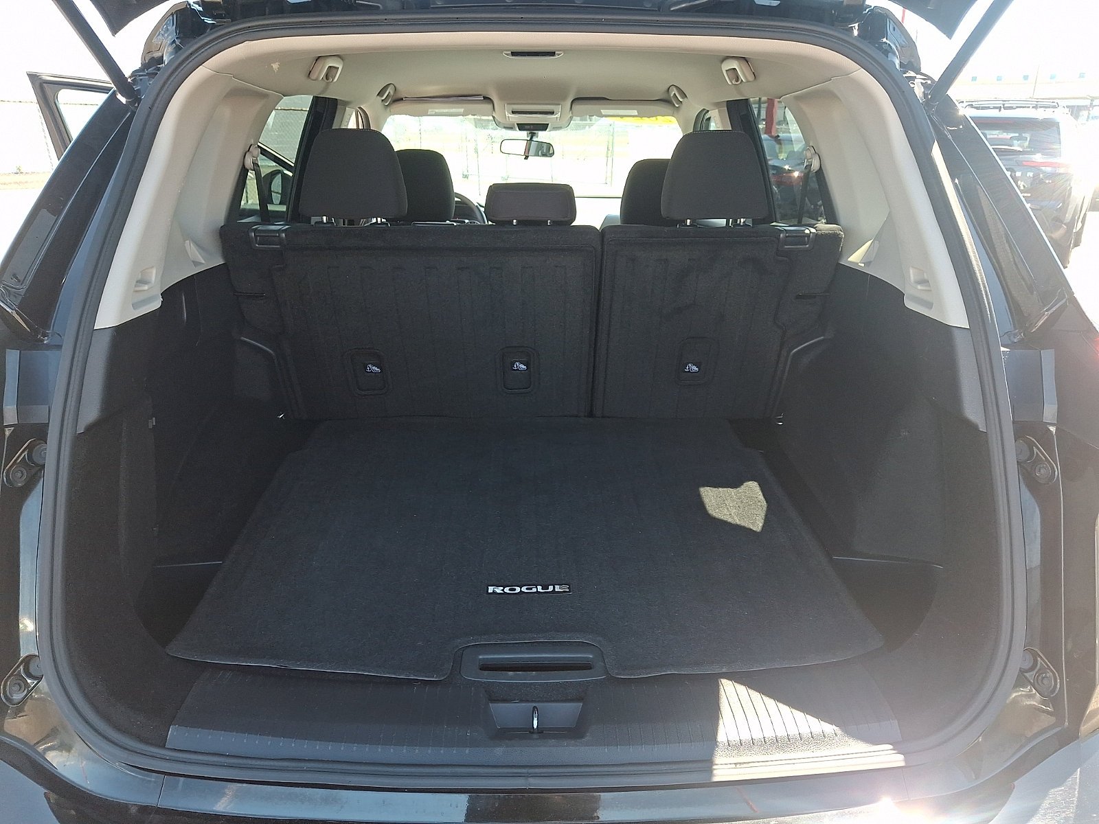 Used 2024 Super Black Nissan S image 28
