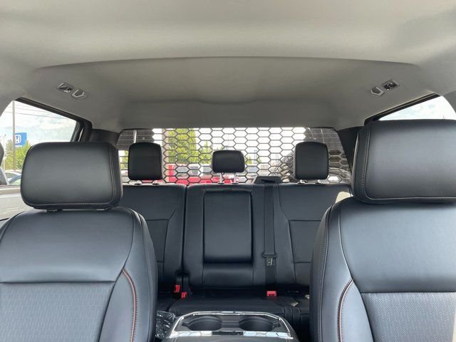 2025 Ford F-350 Super Duty Chassis Cab Lariat - Photo 38