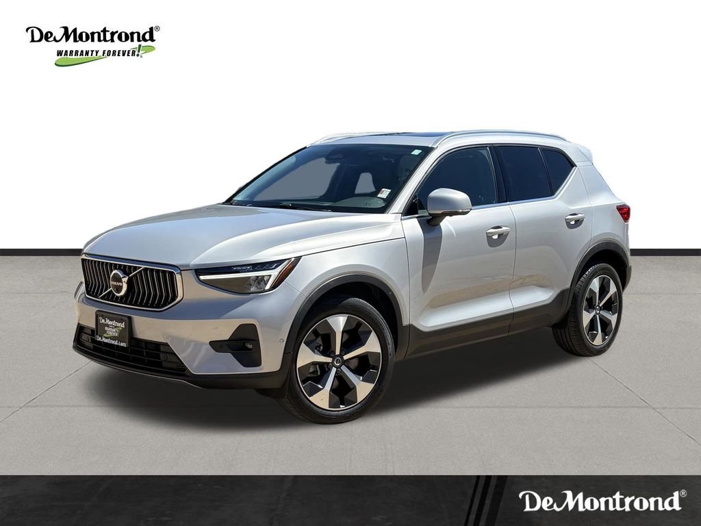 2023 Volvo XC40 Plus