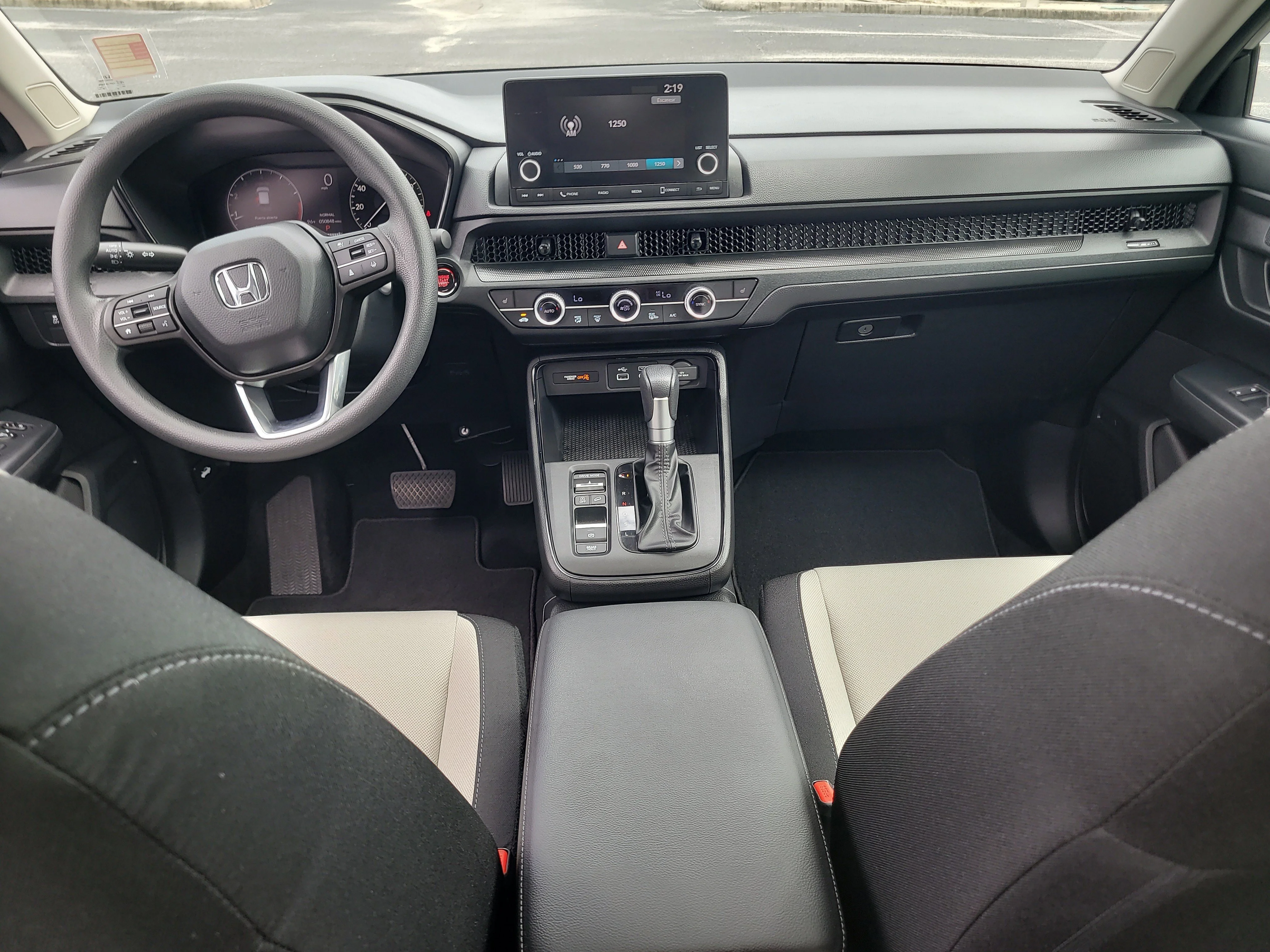 Used 2025 Sparkle Silver Honda EX image 14