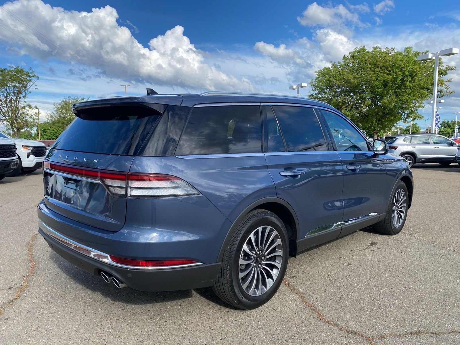2021 Lincoln Aviator Reserve photo 3