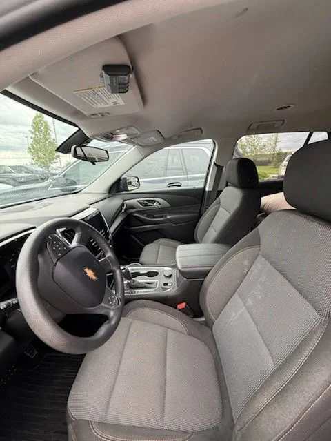 Used 2019 Gray Chevrolet LS image 7