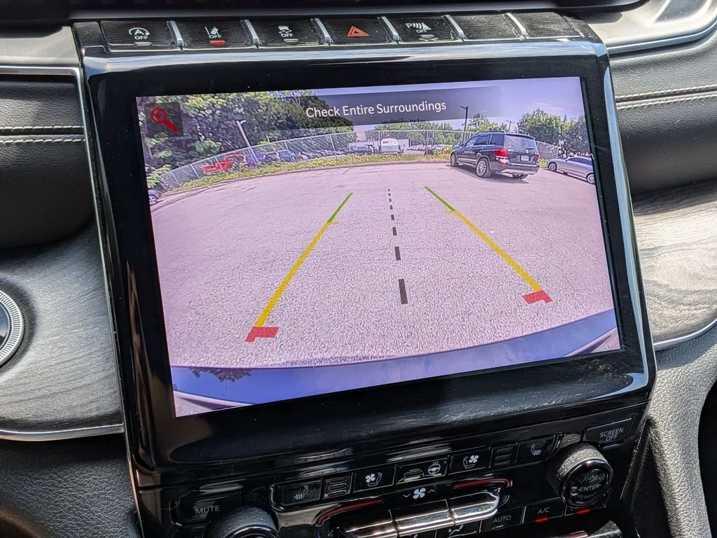 Used 2023 Black Jeep Overland image 23