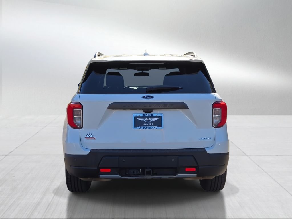 Used 2023 White Metallic Ford Timberline image 4