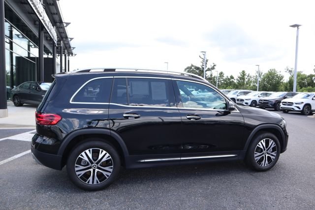 Certified Used 2024 Night Black Mercedes-Benz GLB 250 image 3