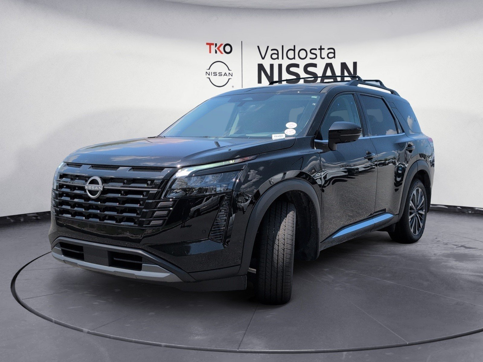 New 2026 Super Black Nissan Platinum image 11