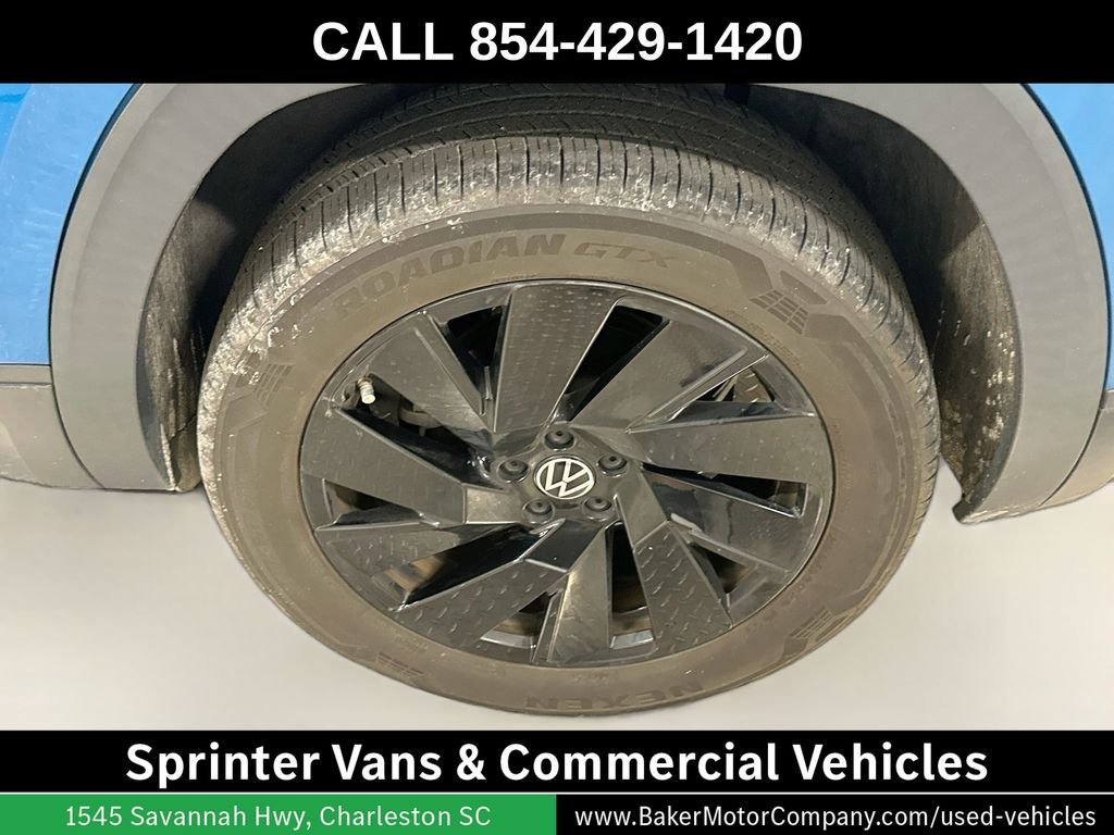 Used 2024 Blue Metallic Volkswagen 2.0T SE w/Technology image 33
