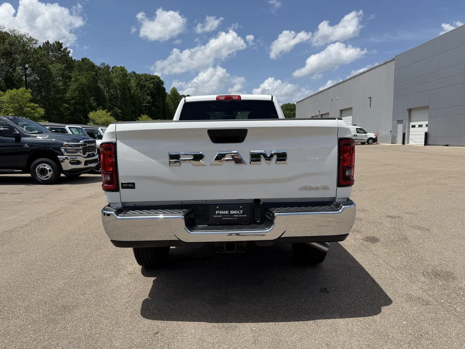 New 2026 Bright White Clear-Coat Exterior Paint RAM Tradesman image 5