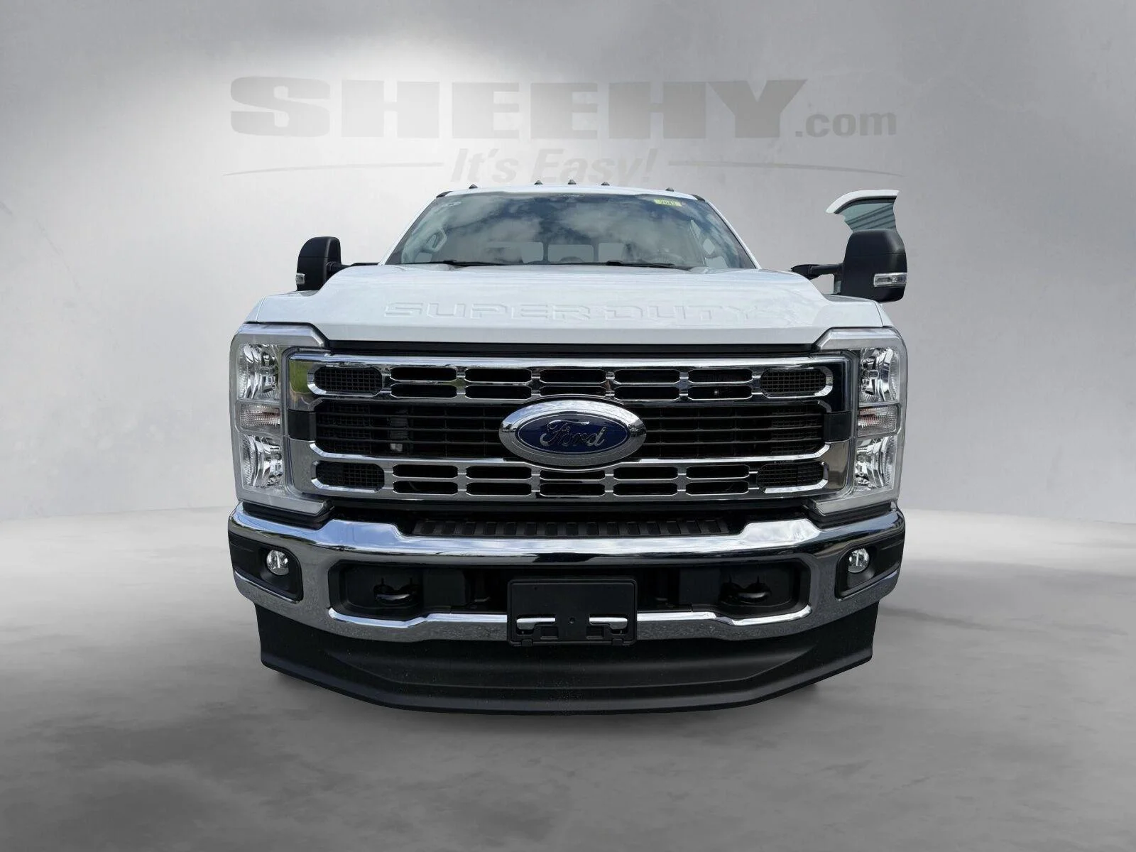 New 2026 Oxford White Ford XL image 6
