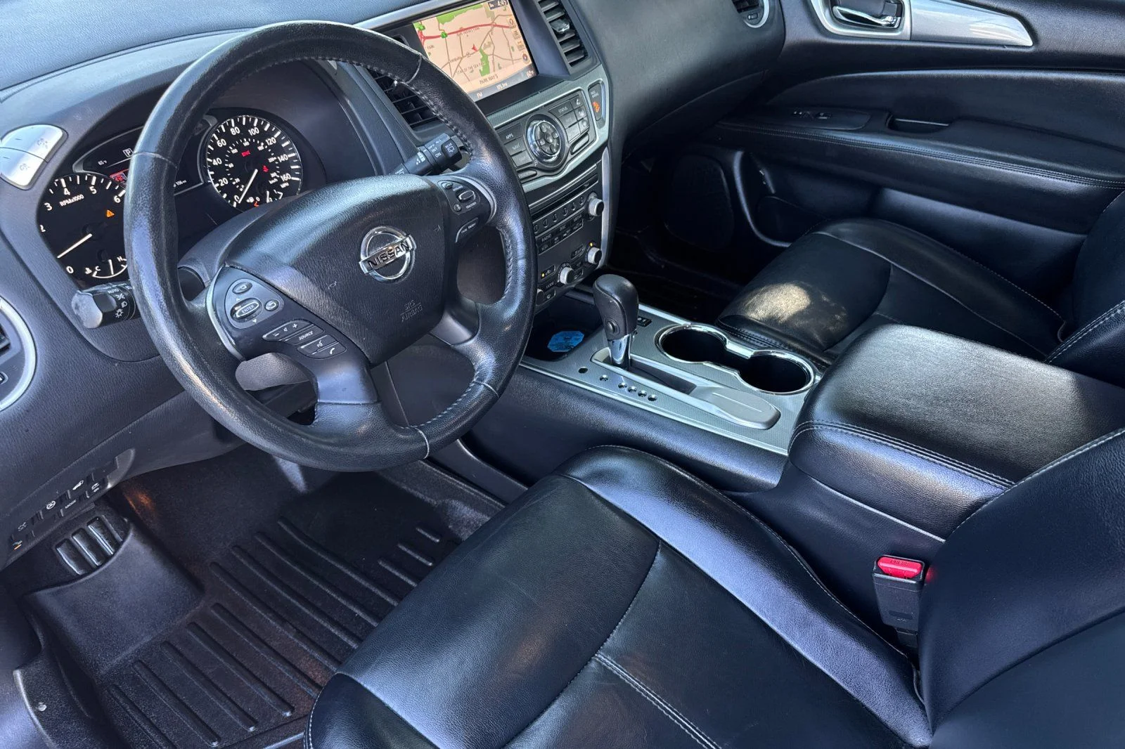 Certified Used 2020 Caspian Blue Metallic Nissan SL image 3