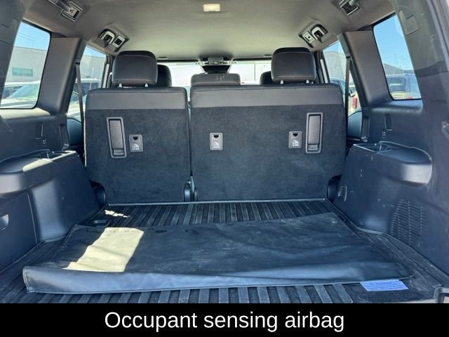 Used 2025 Wind Chill Pearl Toyota Base image 24