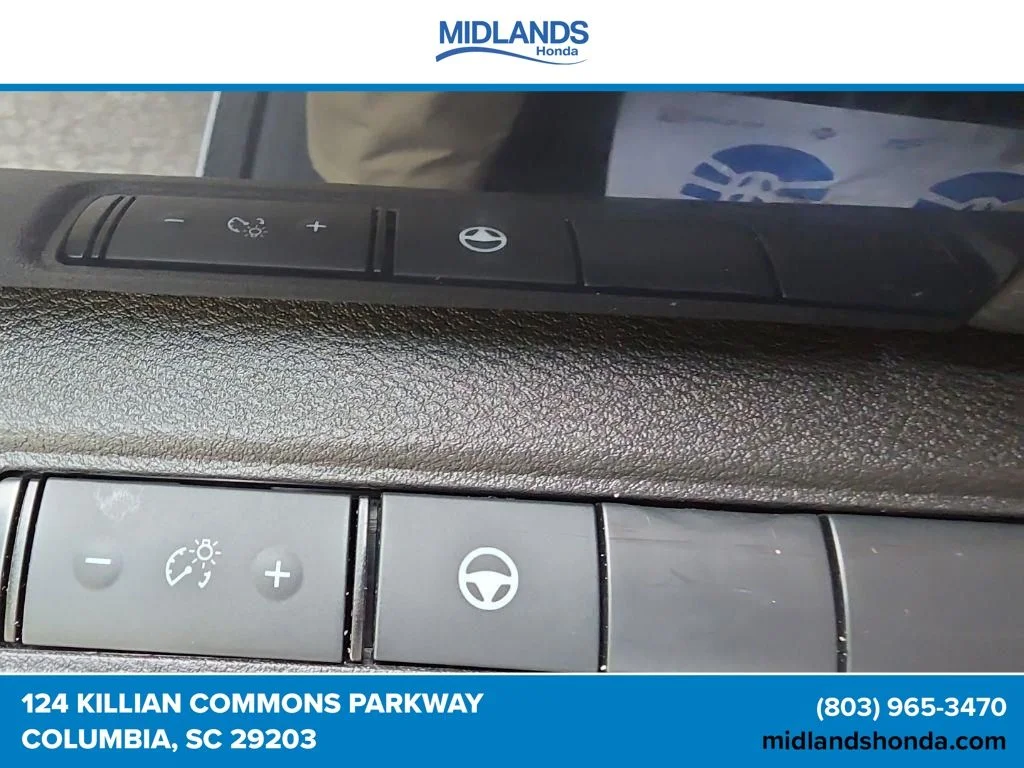 Used 2024 Brilliant Silver Metallic Nissan SV image 15