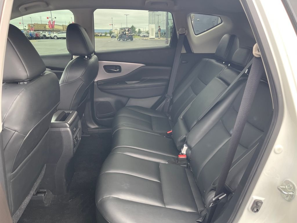 Used 2023 White Nissan SV image 14
