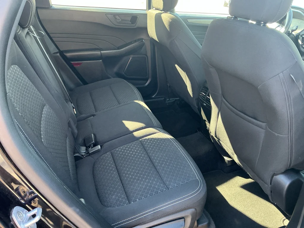 Used 2024 Agate Black Metallic Ford Active image 15