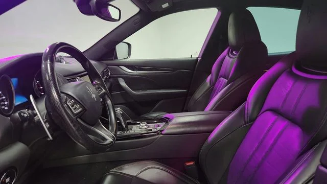 Used 2019 Black Maserati GranSport image 10
