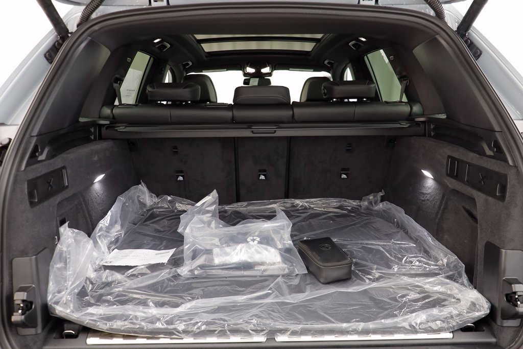 2026 BMW X5 50e - Photo 18