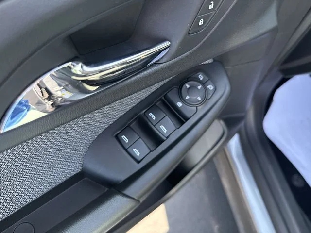 Used 2021 Gray Chevrolet LT image 17