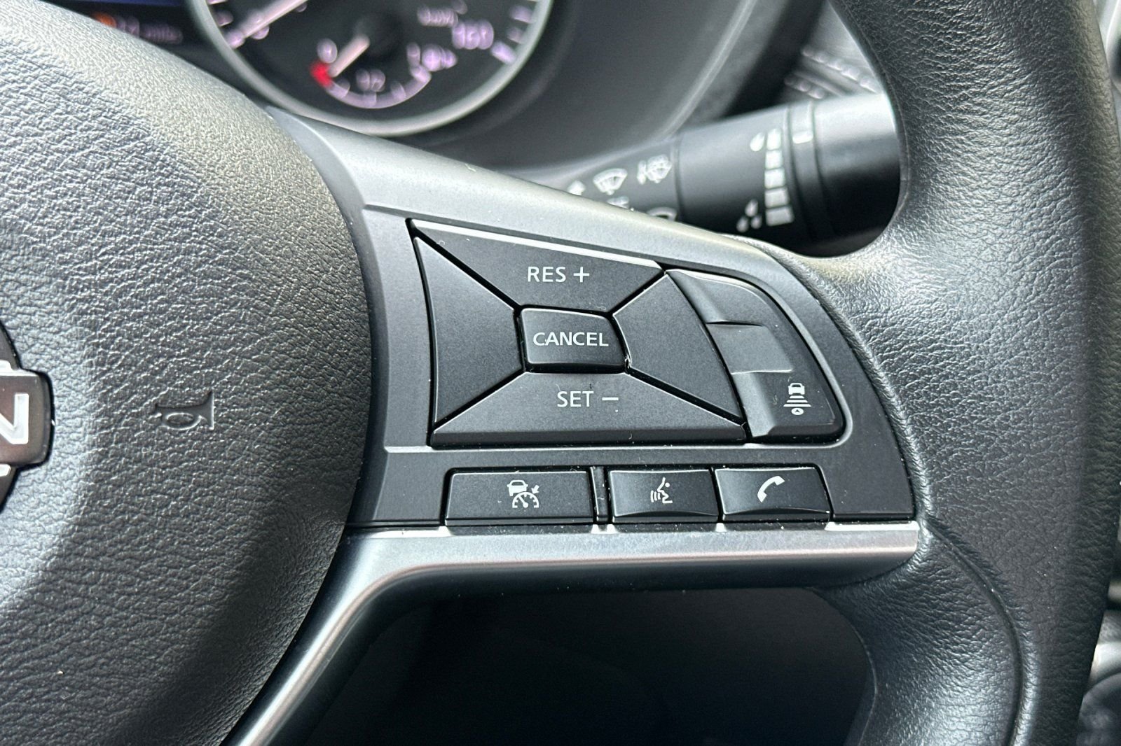 2025 Nissan Sentra SV - Photo 26