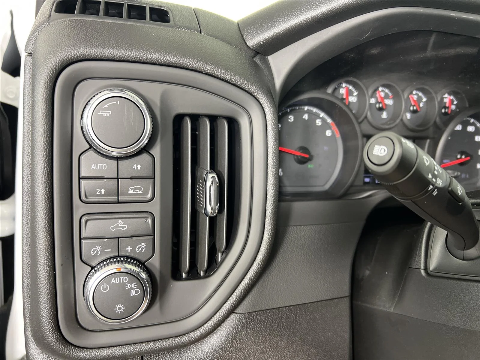 2026 GMC Sierra 1500 Pro - Photo 26