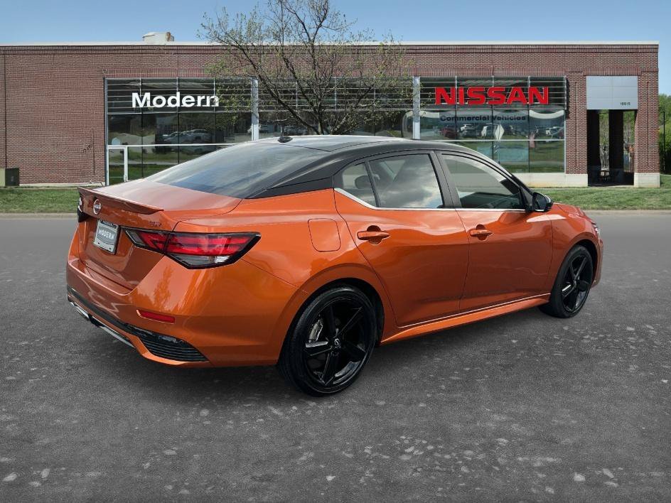 Used 2025 Monarch Orange Metallic/Super Black Nissan SR image 4